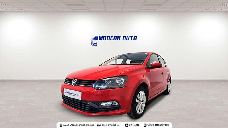 Usado VW Polo Edition 60 CV (44 kW) 2015 Rojo Utilitario