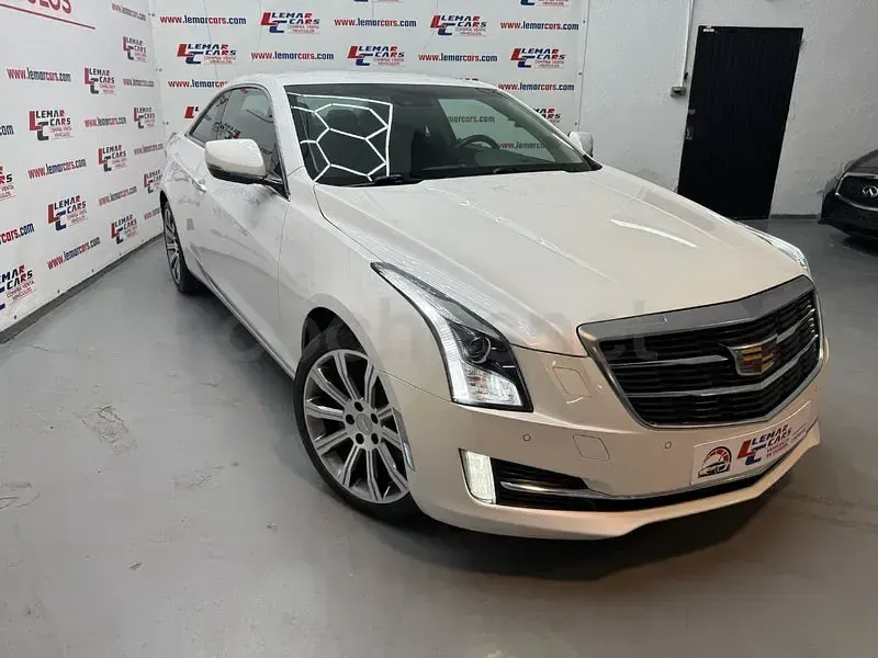 Usado Cadillac CTS 211 CV (155 kW) 2011 Blanco Berlina
