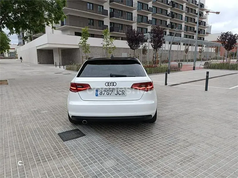 Usado Audi A3 S-Line 110 CV (80 kW) 2015 Blanco Berlina