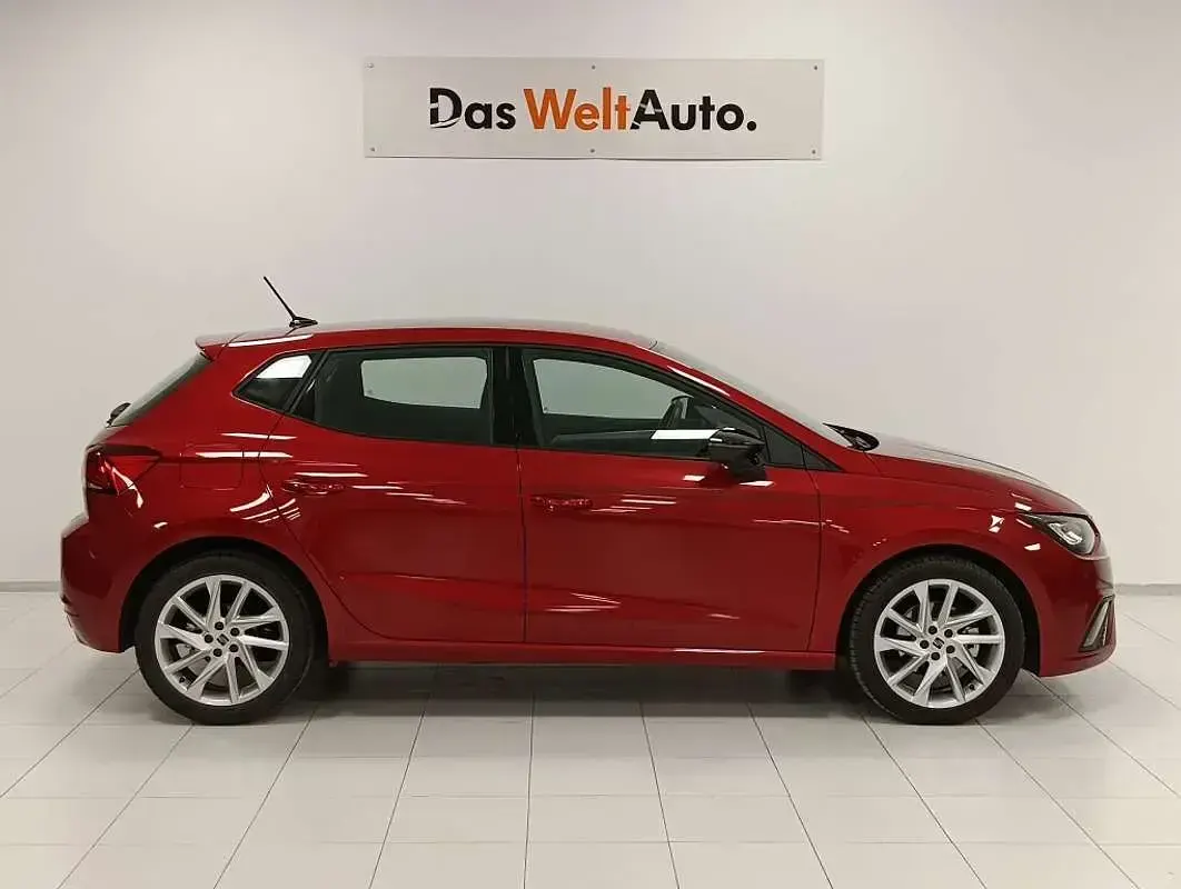 Usado Seat Ibiza FR 150 CV (110 kW) 2024 Utilitario
