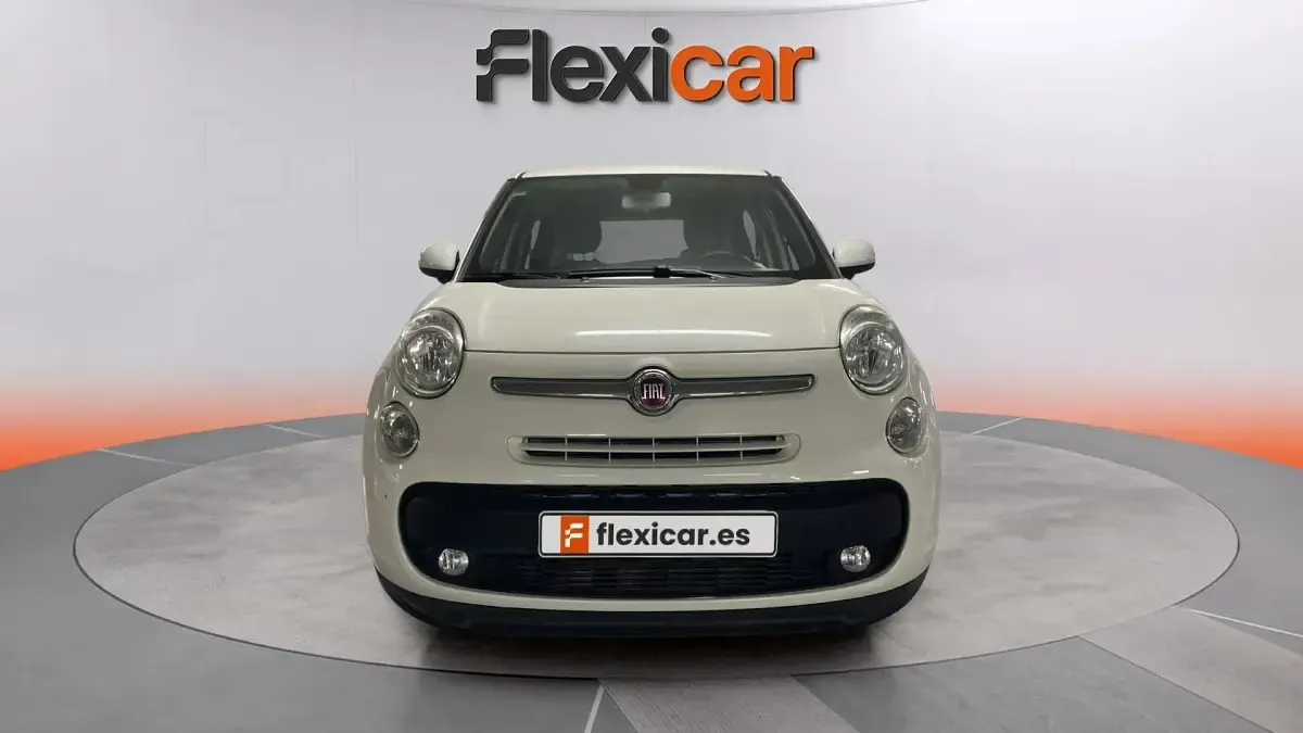 Usado Fiat 500L Trekking 85 CV (62 kW) 2015 Blanco Monovolumen