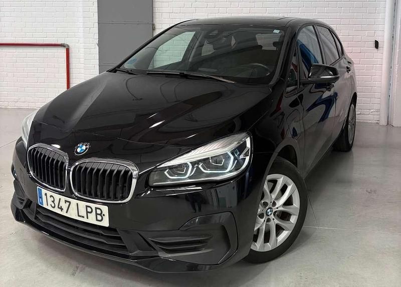 Negro Usado 2021 BMW 225 Active Tourer iPerformance Monovolumen | 16.990 € (Precio justo) - Imagen 1/4