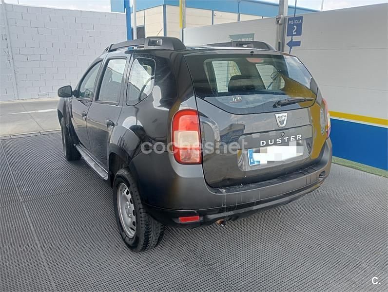 Usado Dacia Duster Ambiance 90 CV (66 kW) 2014 Negro SUV