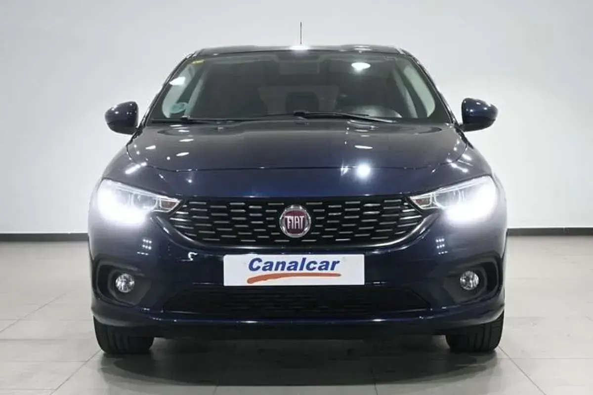 Usado Fiat Tipo Lounge 95 CV (69 kW) 2020 Azul Utilitario