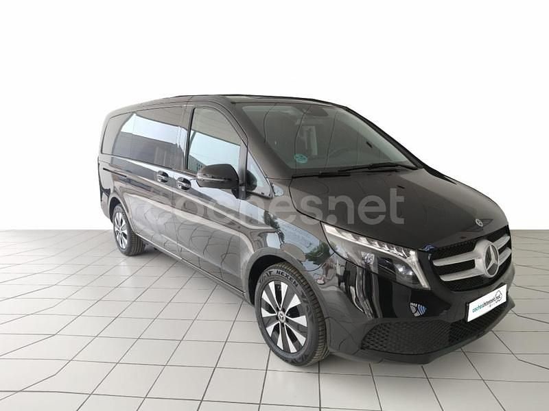 Usado Mercedes V250 190 CV (139 kW) 2023 Negro Monovolumen
