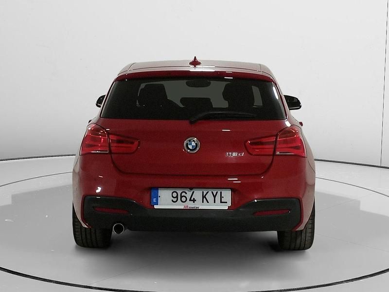 Usado BMW 116 M Sport 116 CV (85 kW) 2019 Rojo Utilitario