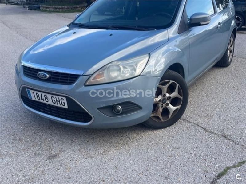 Używany Ford Focus Trend 100 KM (73 kW) 2008 Niebieski Sedan/Limuzyna