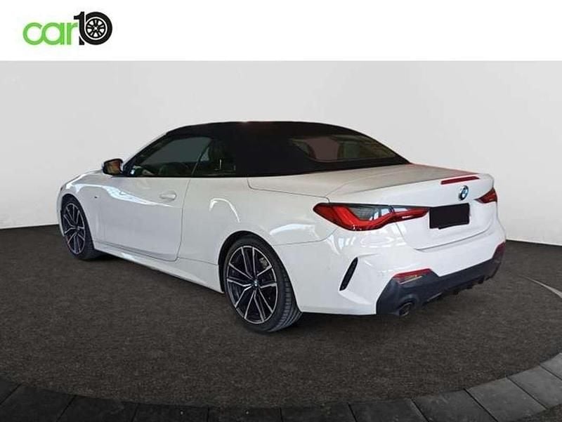 Usado BMW 420 184 HP (135 kW) 2023 Branco Cabrios