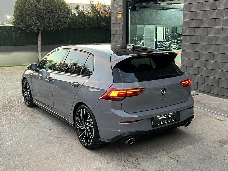 Usado VW Golf VII GTI Clubsport 301 CV (221 kW) 2021 Gris / plata Utilitario