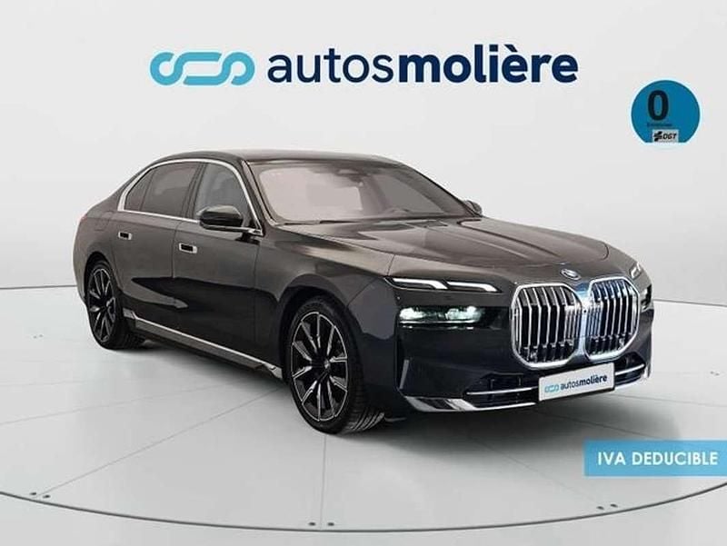 Usado BMW 750e Comfort Edition 489 CV (359 kW) 2023 Gris Berlina
