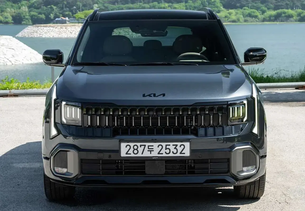 Nuevo Kia Seltos GT-Line 179 CV (131 kW) 2026 Gris SUV