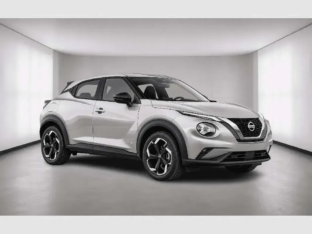 Usado Nissan Juke N-Connecta 143 CV (105 kW) 2023 Gris SUV