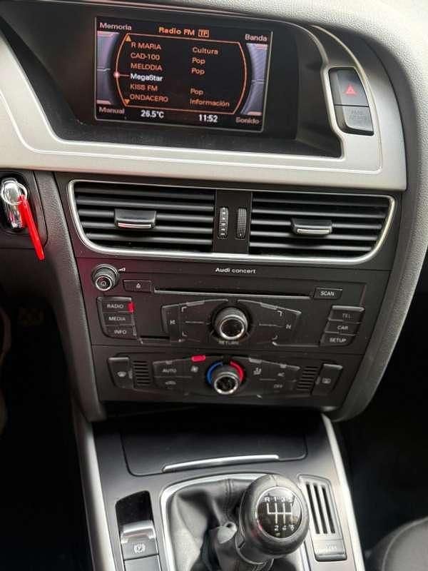 Usado Audi A4 143 CV (105 kW) 2011 Negro Berlina