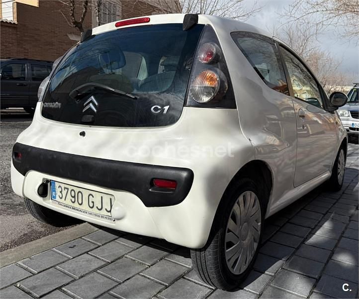 Usado Citroën C1 54 CV (39 kW) 2008 Blanco Utilitario