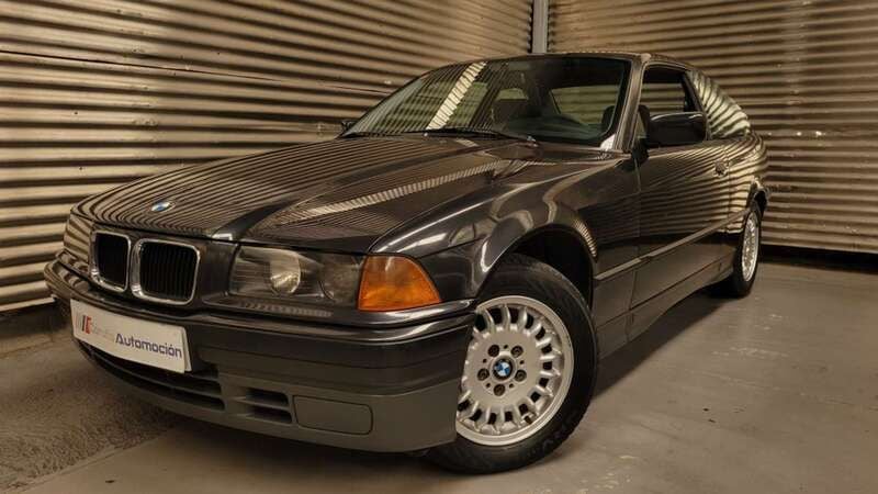 Gris Usado 1993 BMW 318 Coupe | 11.200 € - Imagen 1/4