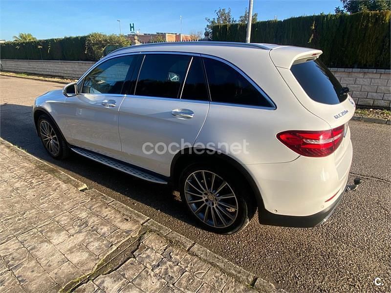 Usado Mercedes GLC250 AMG line 204 CV (150 kW) 2016 Blanco SUV