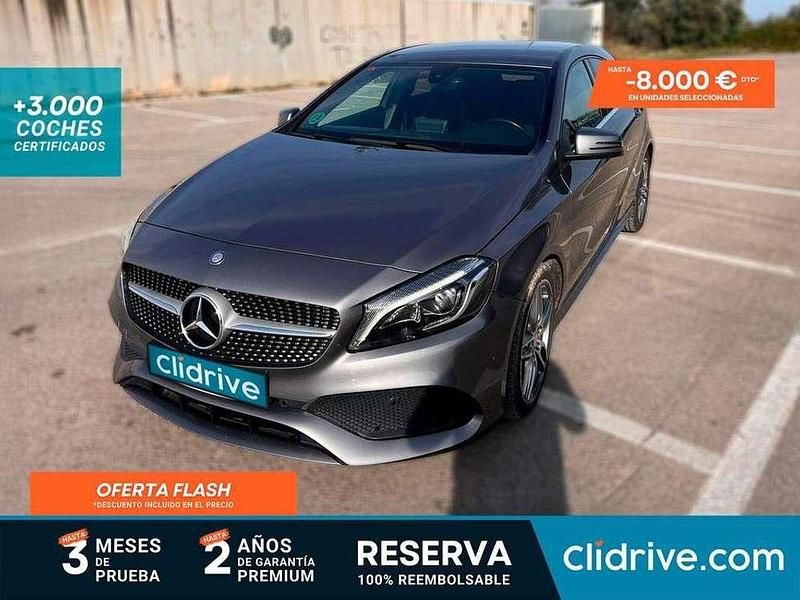 Käytetty Mercedes A180 122 HP (89 kW) 2017 Harmaa Viistoperä
