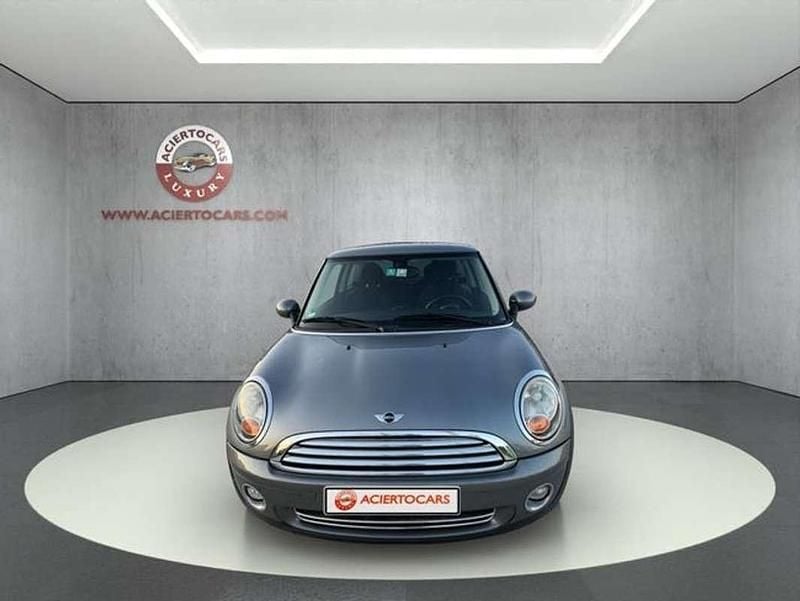 Usado Mini Cooper Brick Lane 122 CV (89 kW) 2010 Gris Utilitario