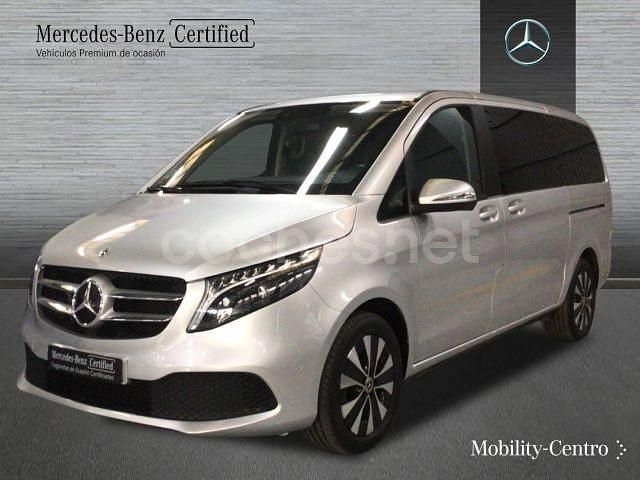 Usado Mercedes V250 Avantgarde 190 CV (139 kW) 2023 Gris / plata Monovolumen