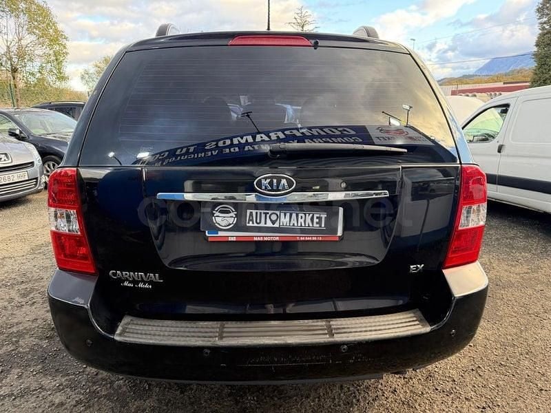 Usado Kia Carnival 185 CV (136 kW) 2008 Negro Monovolumen