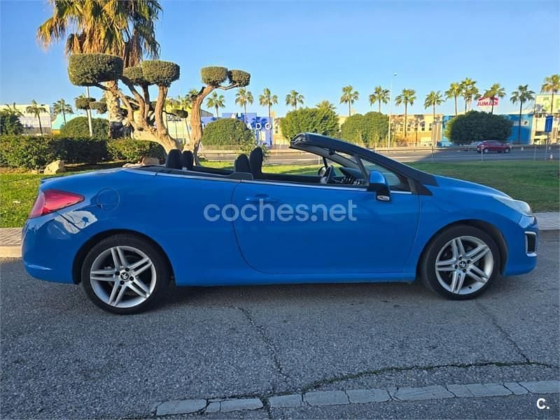 Usado Peugeot 308 CC Active 112 CV (82 kW) 2012 Azul Descapotable