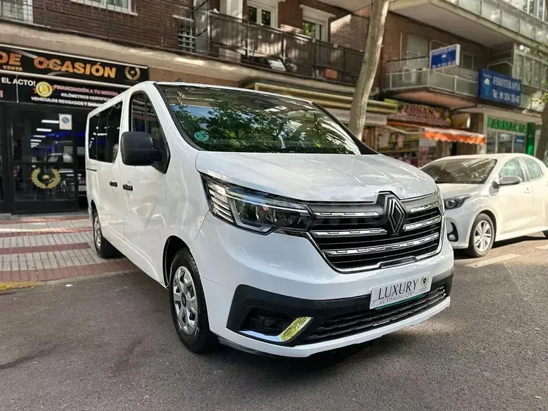 Usado Renault Trafic Equilibre 150 CV (110 kW) 2024 Blanco Monovolumen
