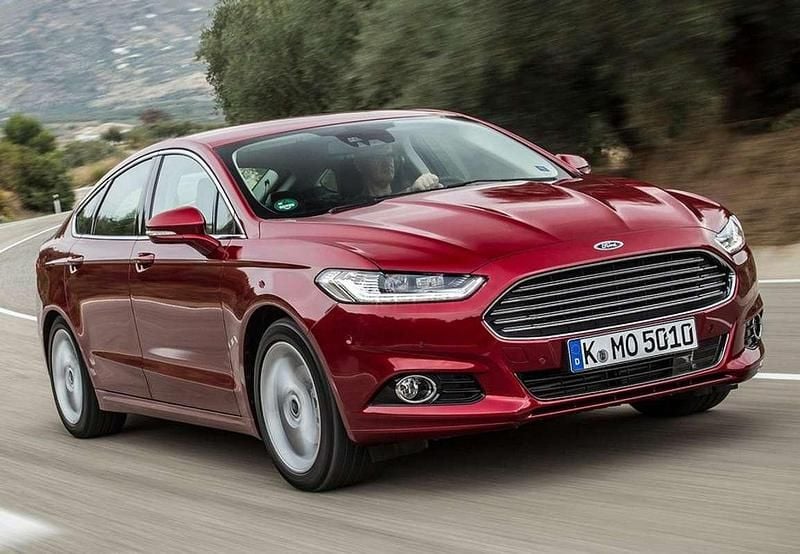 Usado Ford Mondeo Titanium 155 CV (114 kW) 2020 Negro Berlina