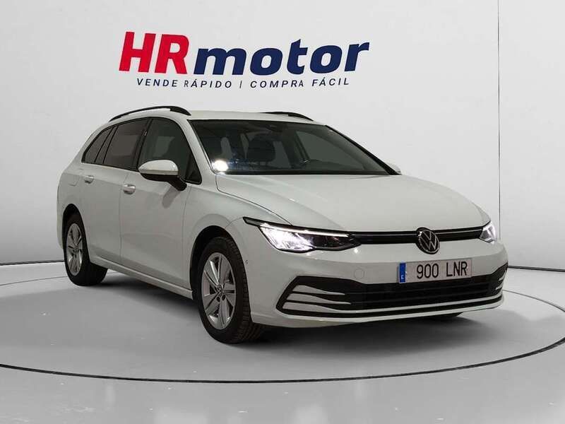Blanco Usado 2021 VW Golf VIII Life Familiar | 16.190 € (Buen precio) - Imagen 1/4