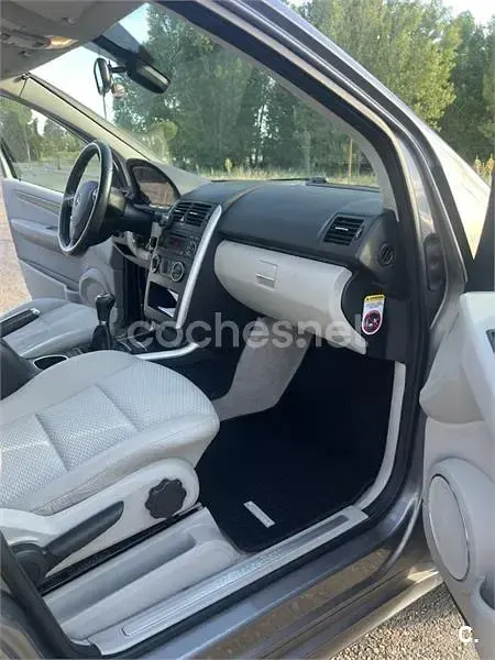 Usado Mercedes A180 Elegance 109 CV (80 kW) 2008 Gris / plata Monovolumen