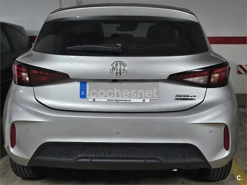 Usado MG MG3 Luxury 195 CV (143 kW) 2024 Gris / plata Utilitario