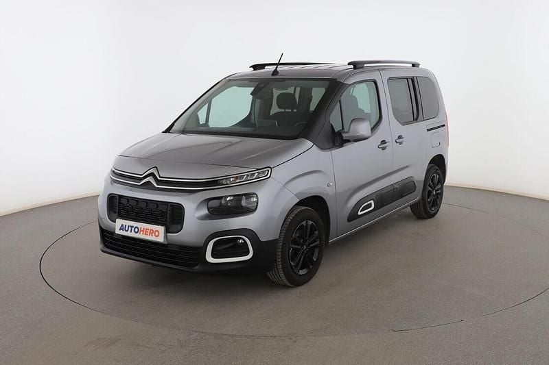 Gris Usado 2021 Citroën Berlingo Feel Monovolumen | 18.199 € (Un poco caro) - Imagen 1/3
