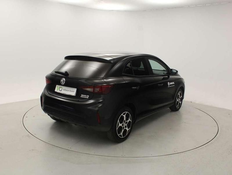 Usado MG MG3 Luxury 196 CV (144 kW) 2025 Negro Utilitario