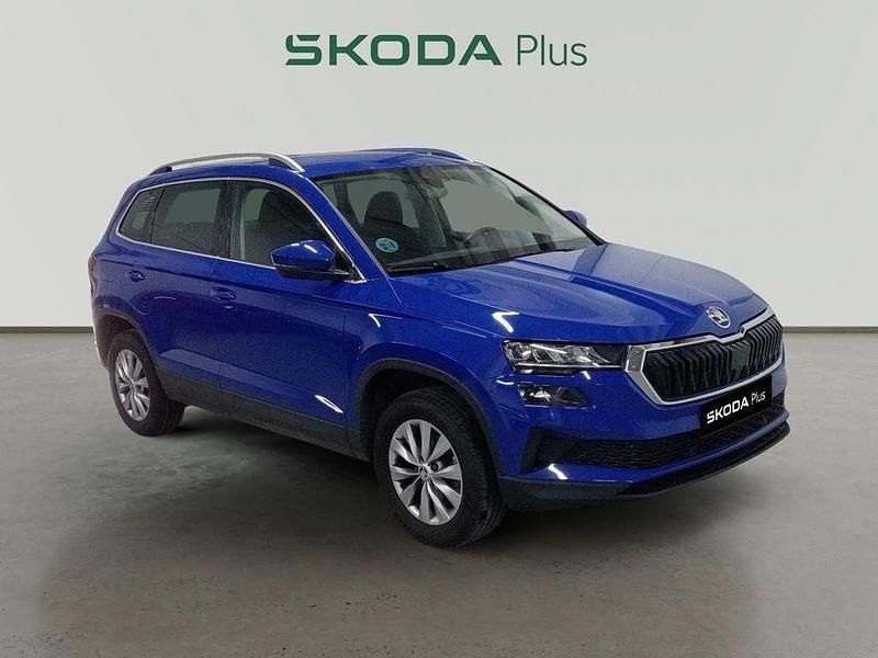 Usado Skoda Karoq Ambition 110 CV (80 kW) 2022 Azul SUV