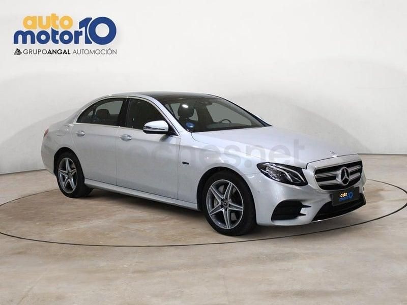 Usado Mercedes E300 306 CV (225 kW) 2019 Plateado Berlina