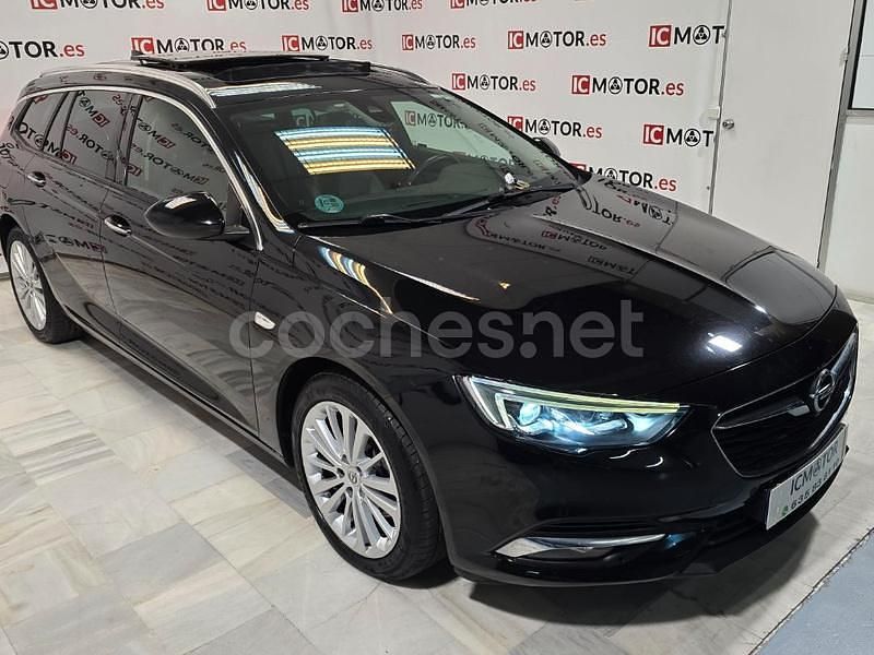 Usado Opel Insignia Innovation 170 CV (125 kW) 2017 Negro Familiar