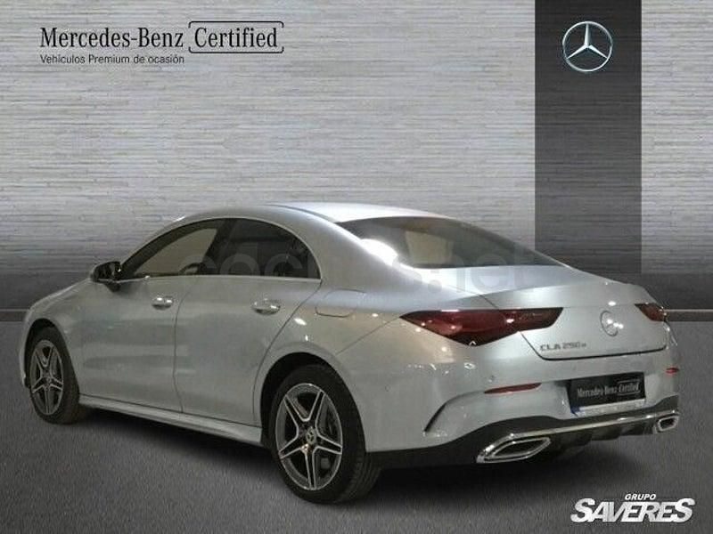Usado Mercedes CLA250e 218 CV (160 kW) 2025 Gris / plata Coupe