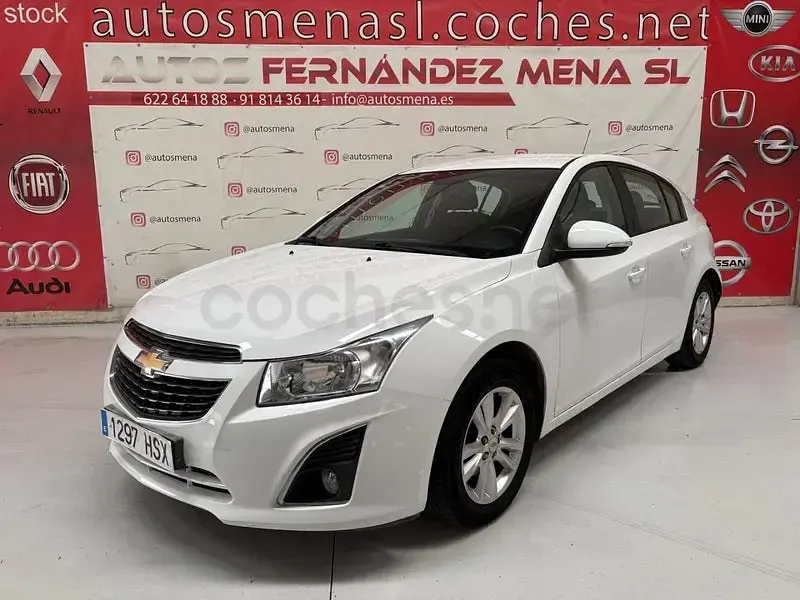 Usado Chevrolet Cruze LT 124 CV (91 kW) 2013 Blanco Berlina