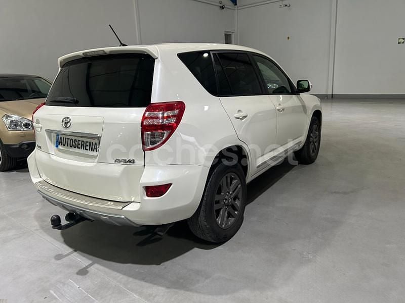 Usado Toyota RAV4 Advance 150 CV (110 kW) 2012 Blanco SUV