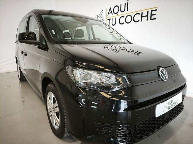 Usado VW Caddy Maxi 114 CV (83 kW) 2023 Negro Monovolumen