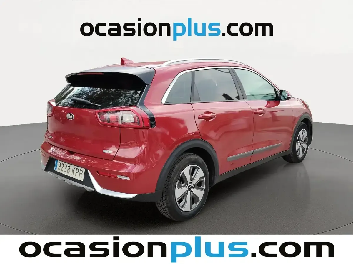 Usado Kia Niro 141 CV (103 kW) 2018 Rojo SUV