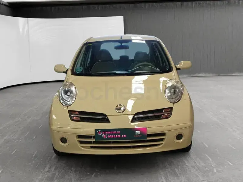 Usado Nissan Micra Visia+ 80 CV (58 kW) 2006 Beige Berlina