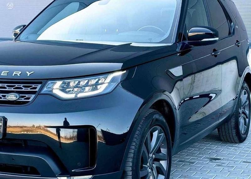 Usado Land Rover Discovery 5 HSE Luxury 239 CV (175 kW) 2017 Negro SUV