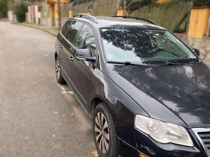 Usado VW Passat Highline 140 CV (102 kW) 2009 Negro Familiar