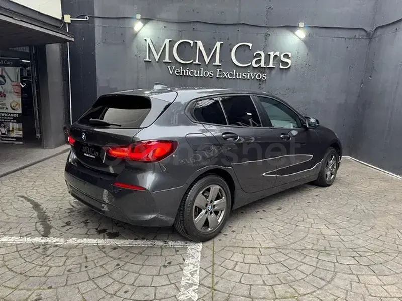 Usado BMW 116 Advantage 116 CV (85 kW) 2020 Gris Utilitario