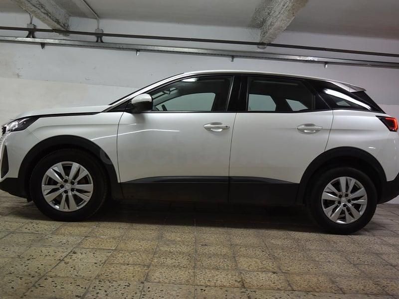 Usado Peugeot 3008 Active 131 CV (96 kW) 2021 Blanco SUV