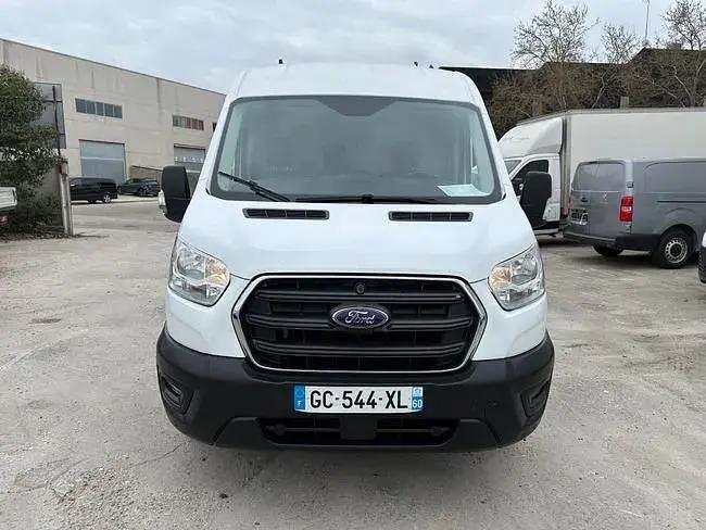 Usado Ford Transit 130 CV (95 kW) 2022 Blanco Berlina