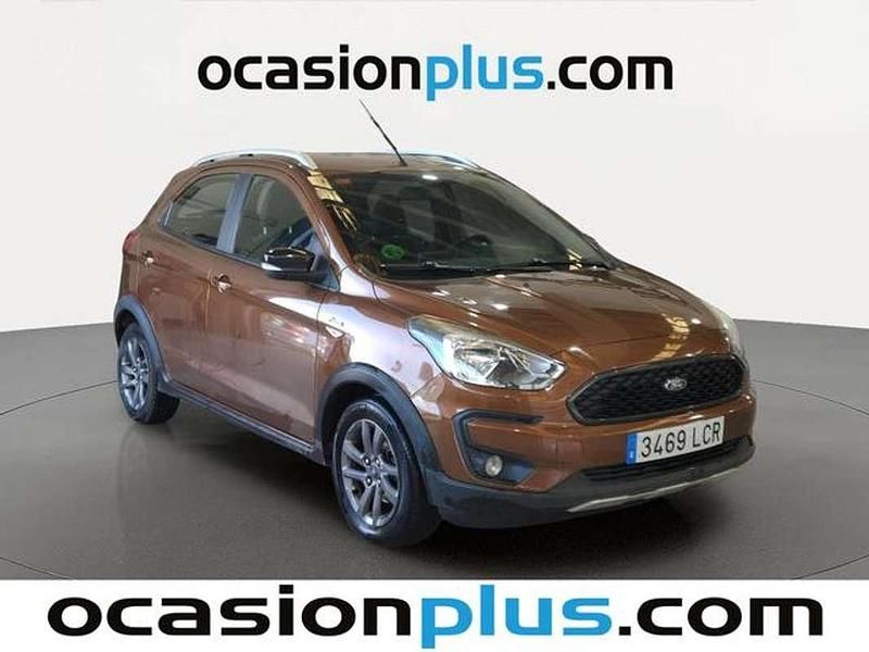 Usado Ford Ka Plus Active 86 CV (63 kW) 2019 Marrón Utilitario