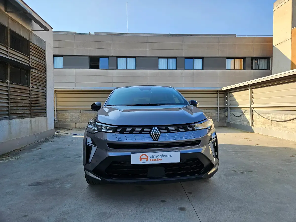 Usado Renault Symbioz Techno 140 CV (102 kW) 2025 Gris SUV
