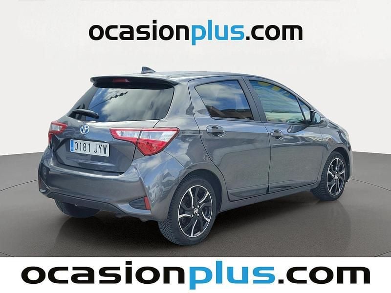 Usado Toyota Yaris 100 CV (73 kW) 2017 Gris