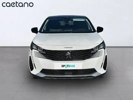 Usado Peugeot 3008 Allure 130 CV (95 kW) 2022 SUV